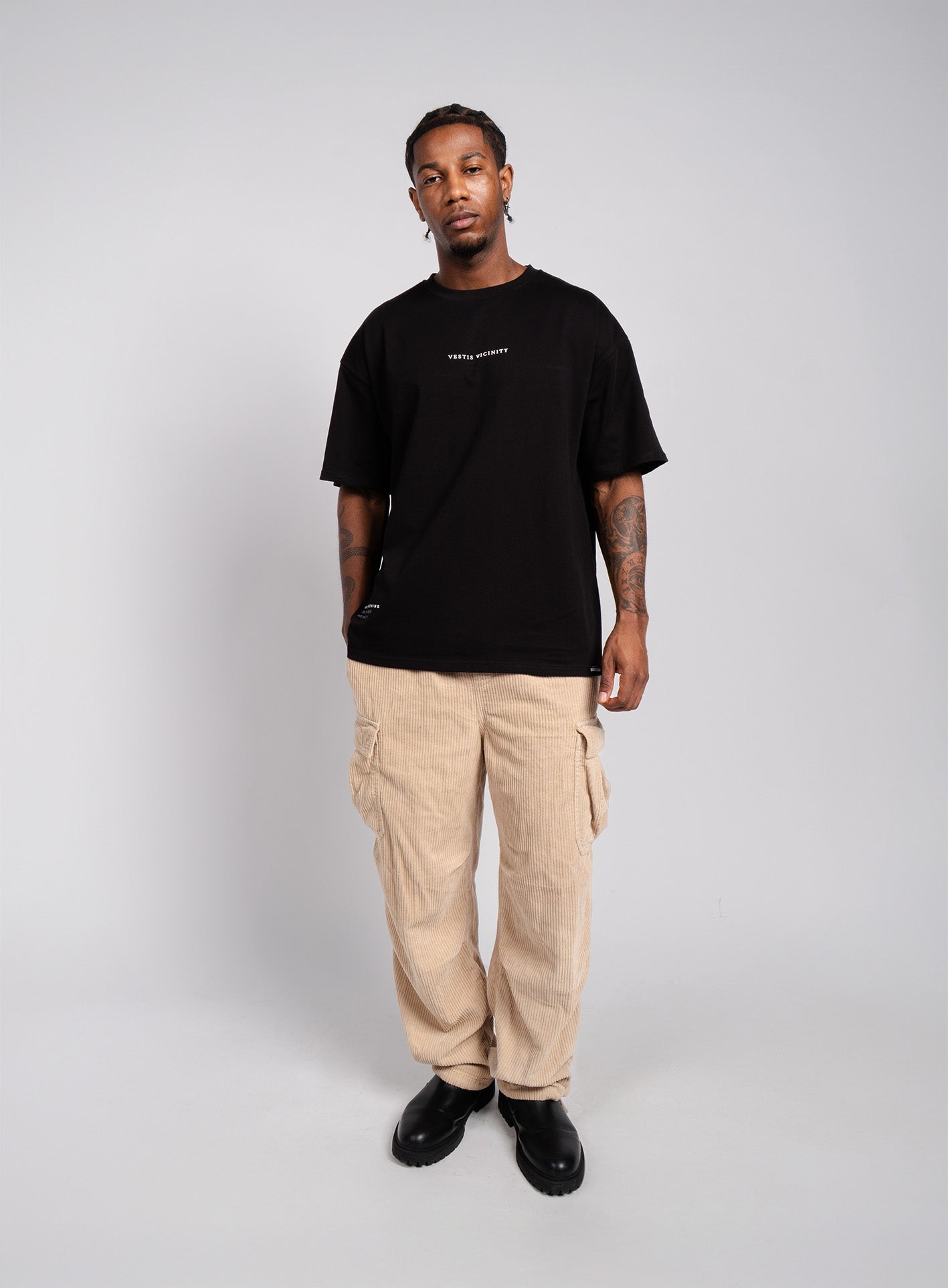 Black Oversized Graphic T-Shirt - Basic